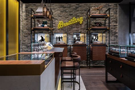 breitling boutique locations.